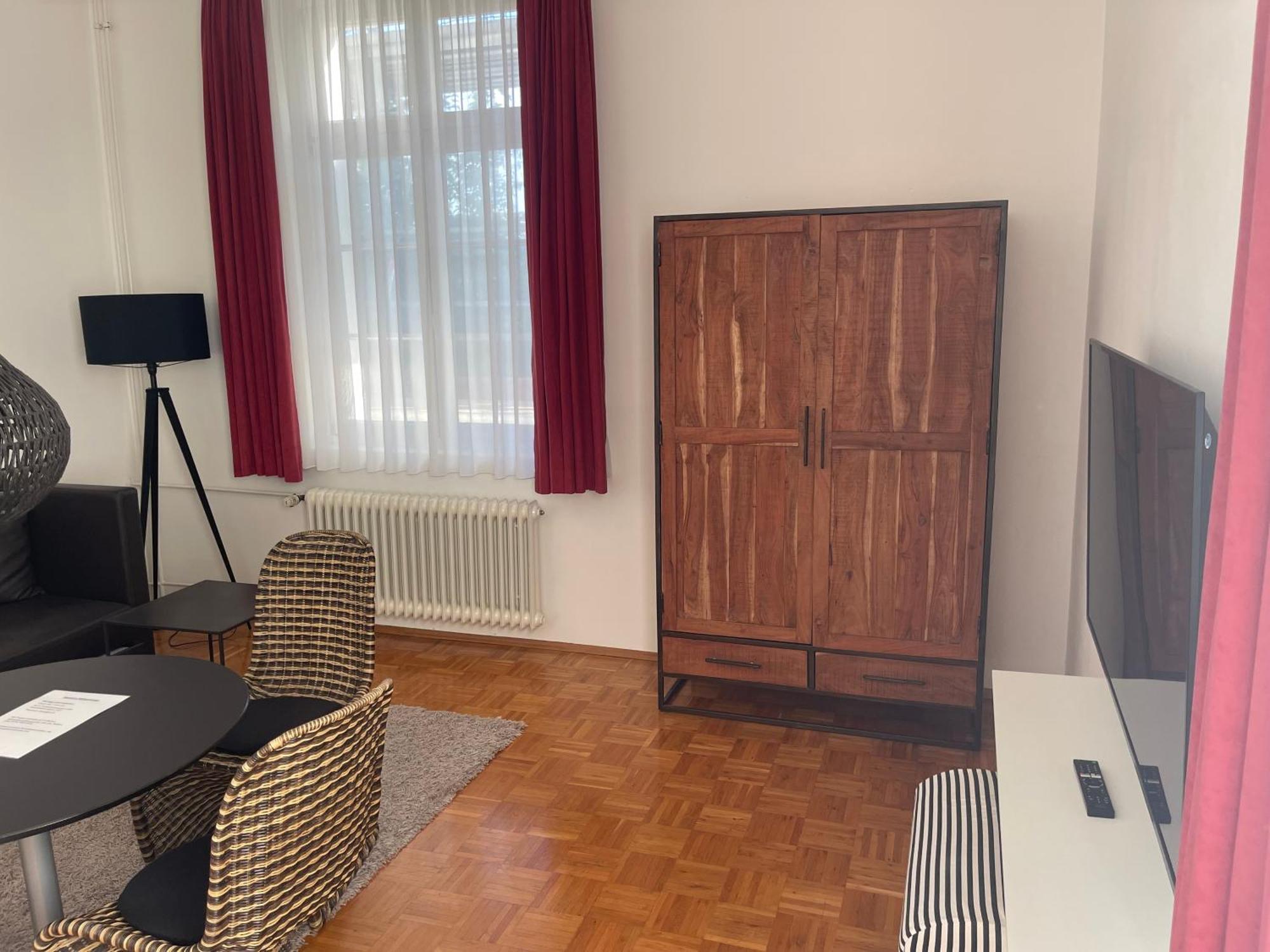 Whliving - Apartments & Studios In Κωνσταντία Εξωτερικό φωτογραφία