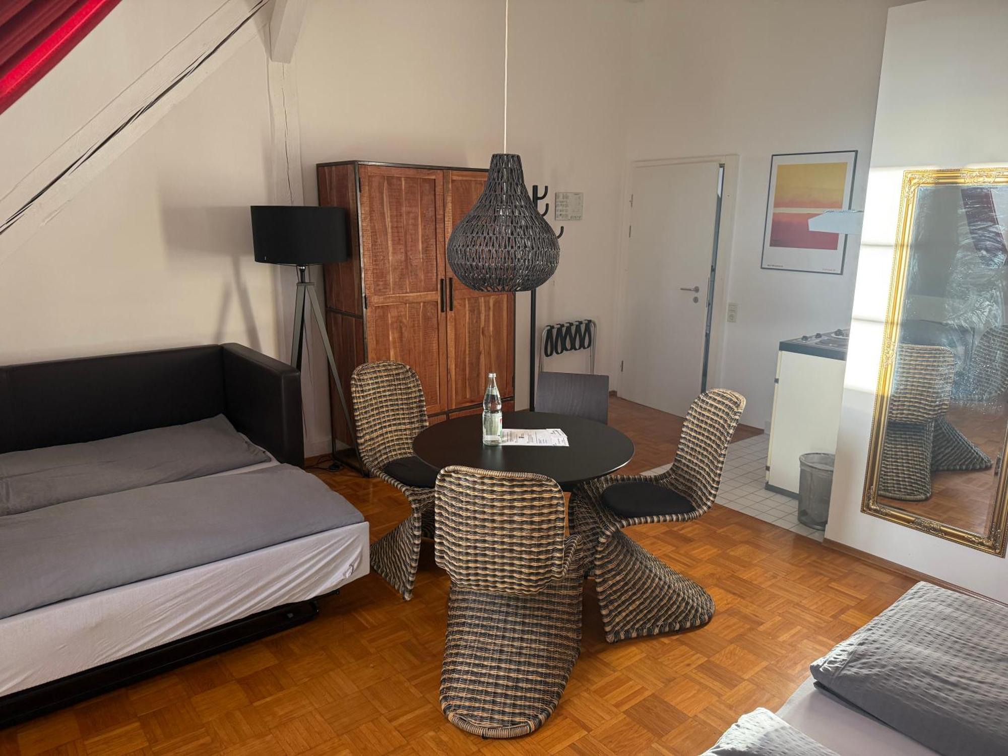 Whliving - Apartments & Studios In Κωνσταντία Εξωτερικό φωτογραφία